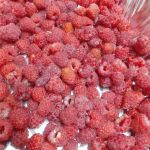 Малина перед погружением в печь на просушку Малина перед погружением в печь на просушку